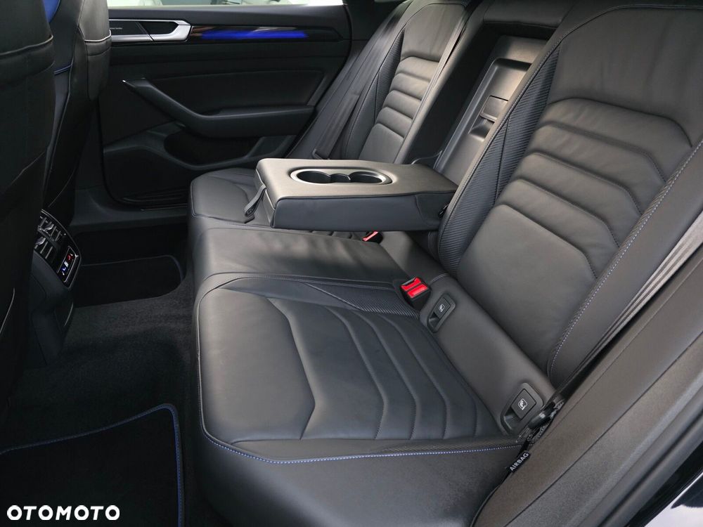 Volkswagen Arteon 2.0 TSI 4Motion R DSG - 32