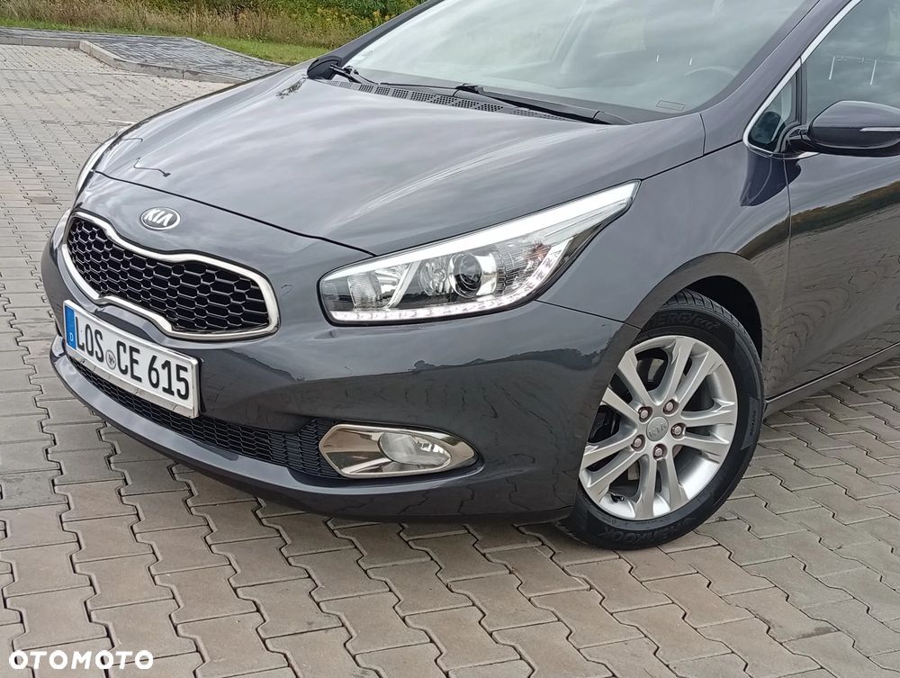 Kia Ceed 1.6 CRDi 128 Platinum Edition - 5