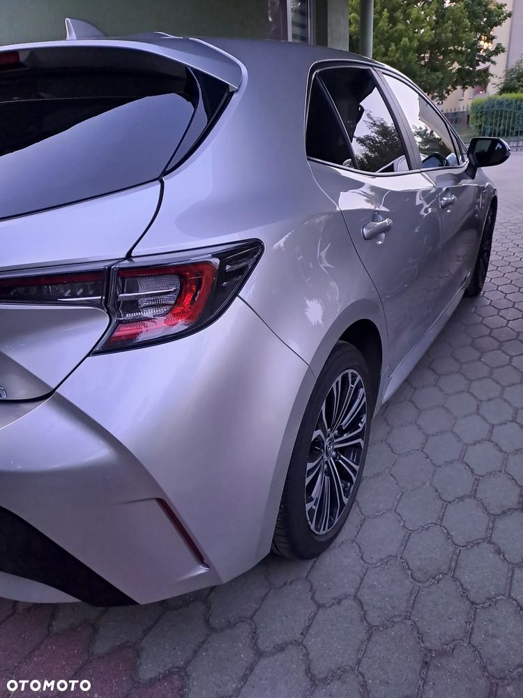Toyota Corolla - 19