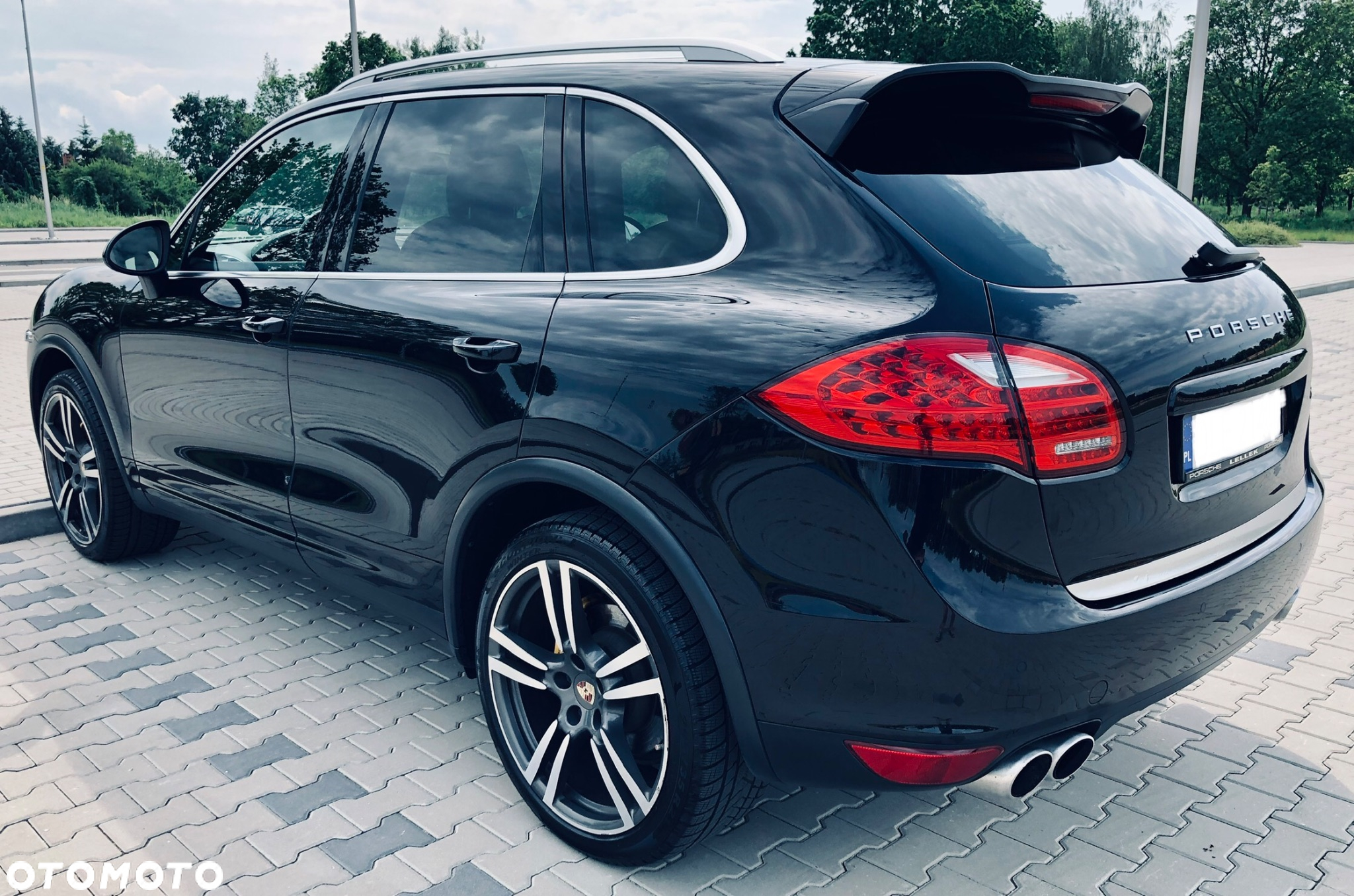 Porsche Cayenne S - 17