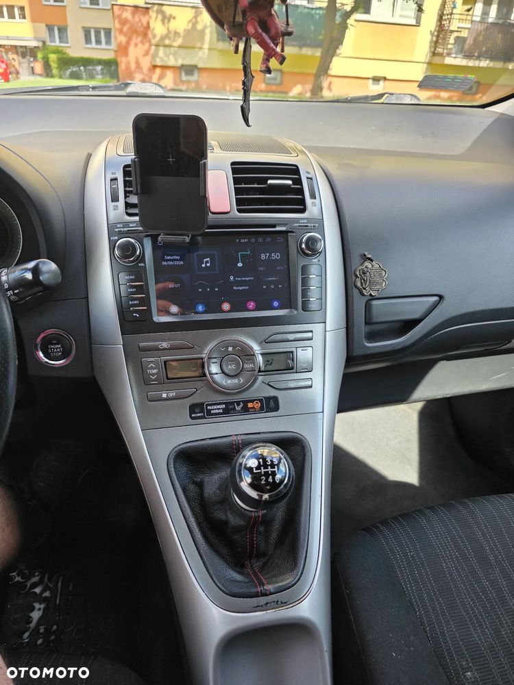 Toyota Auris - 14