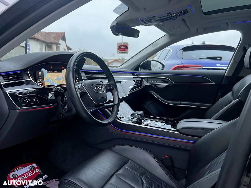 Audi A8 - 5