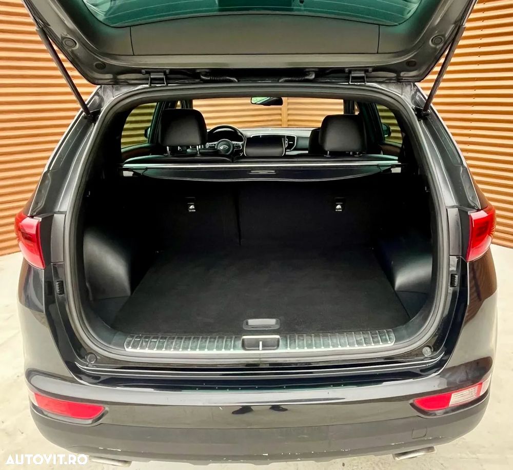Kia Sportage - 12