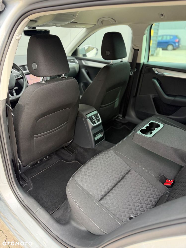 Skoda Octavia 2.0 TDI Drive - 17