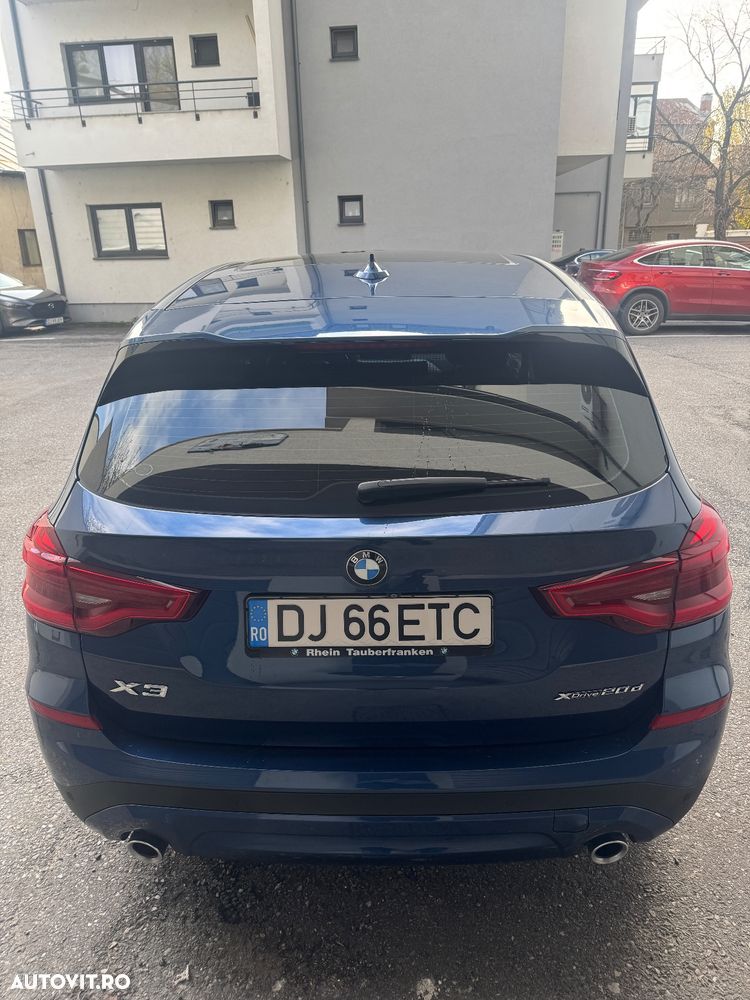 BMW X3 xDrive20d Aut. - 9