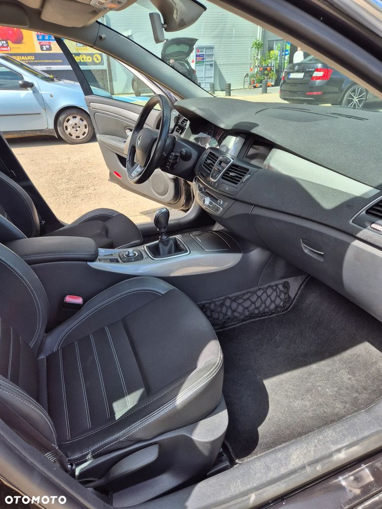 Renault Laguna 2.0 dCi Tech Run - 6