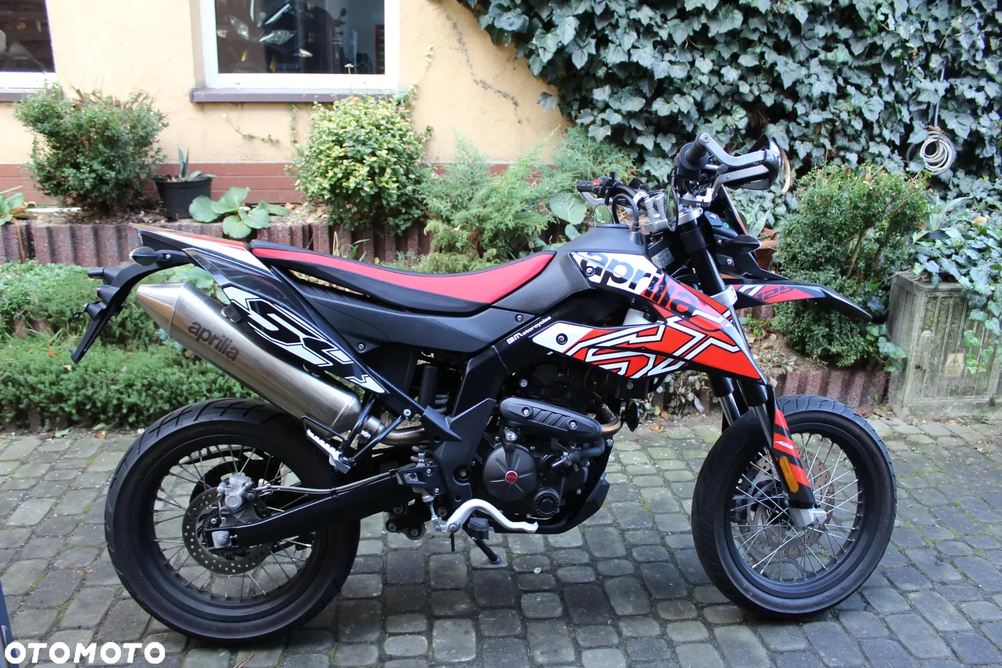 Aprilia SX