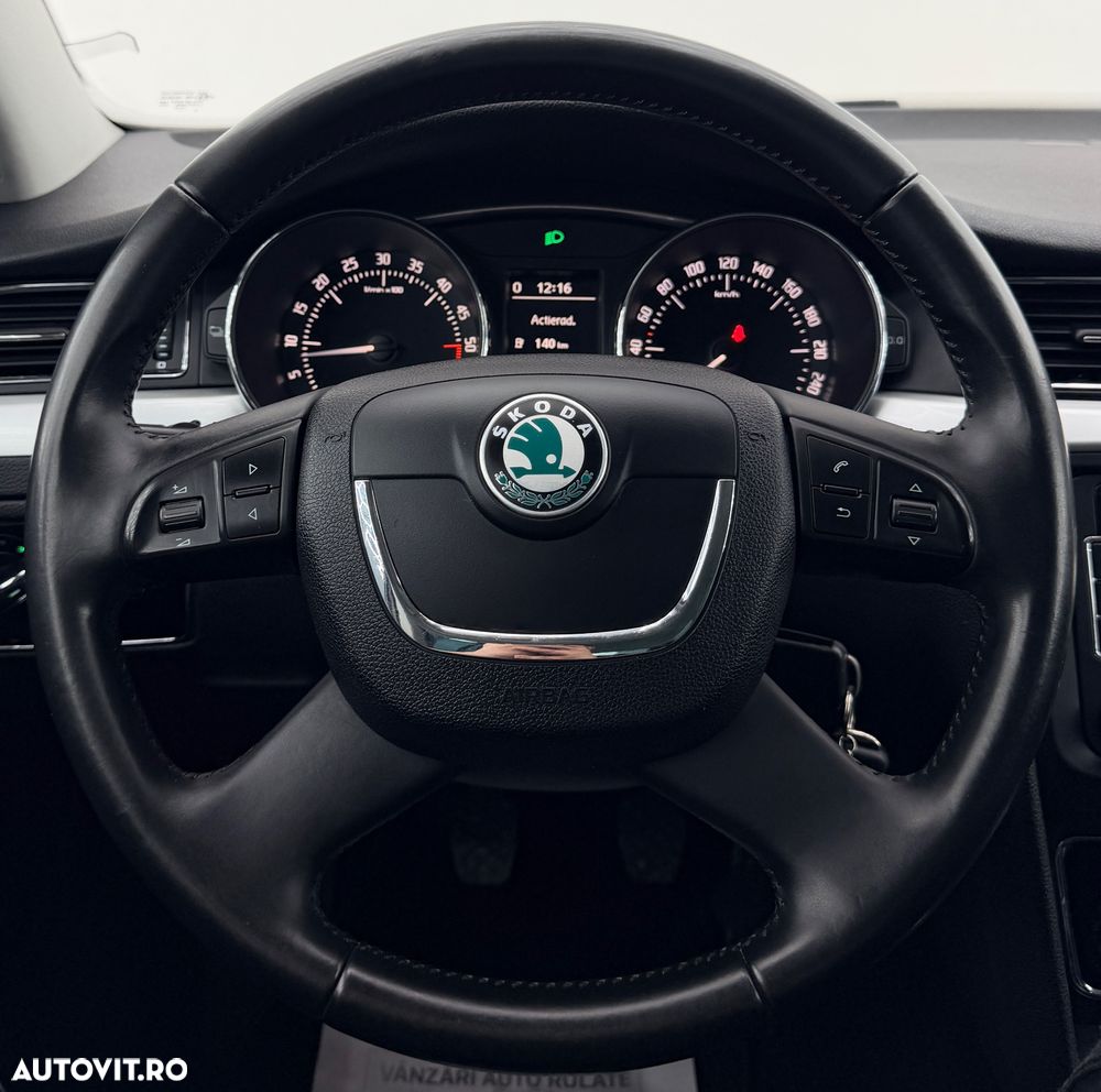 Skoda Superb Combi 1.6 TDI Green tec Exclusive - 35