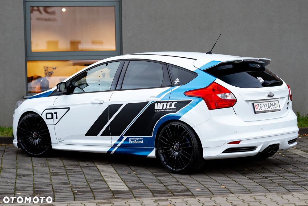 Ford Focus ST2 - 14