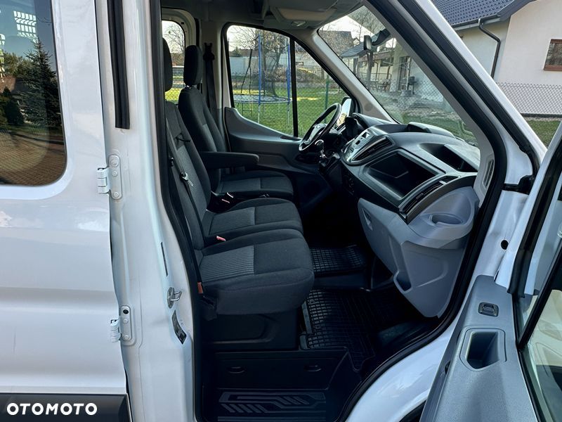 Ford Transit - 10