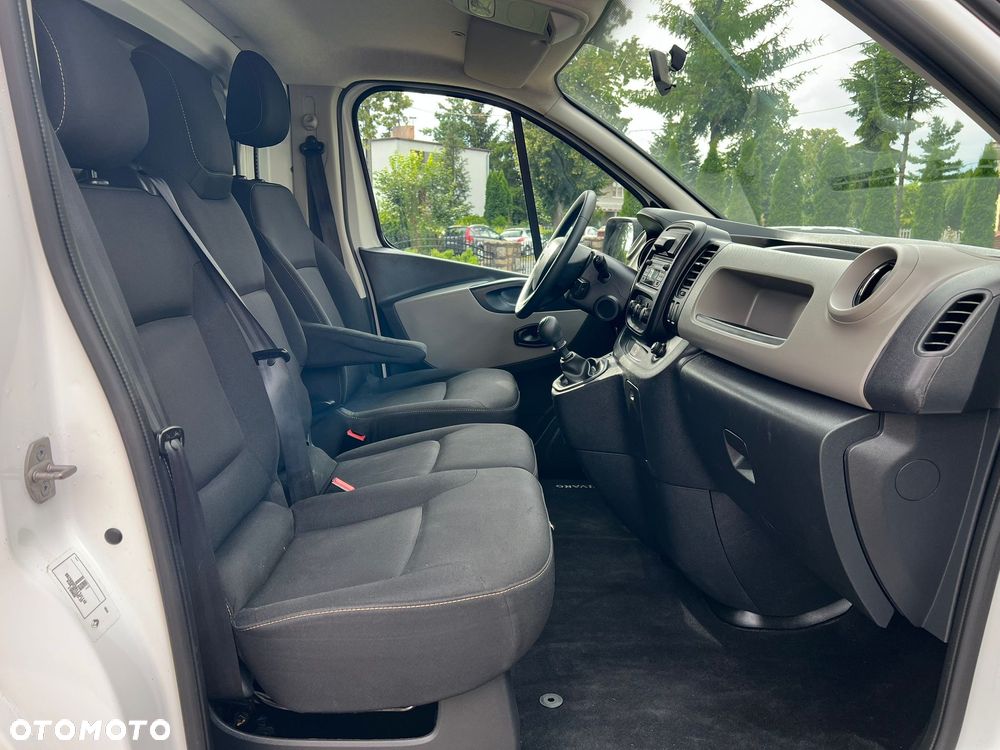 Renault Trafic - 14