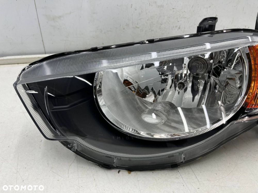 Lampa reflektor Mitsubishi Colt 6 VI Z30 LIFT 08-12r. NOWA lewa przednia ORYGINALNA EUROPA 8301b179 - 4