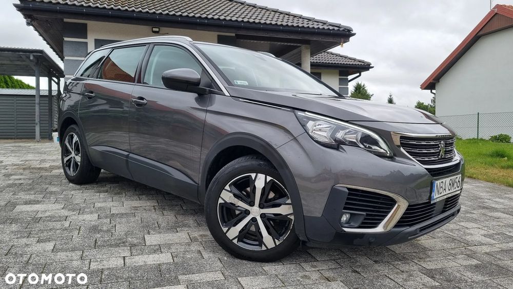 Peugeot 5008 - 1