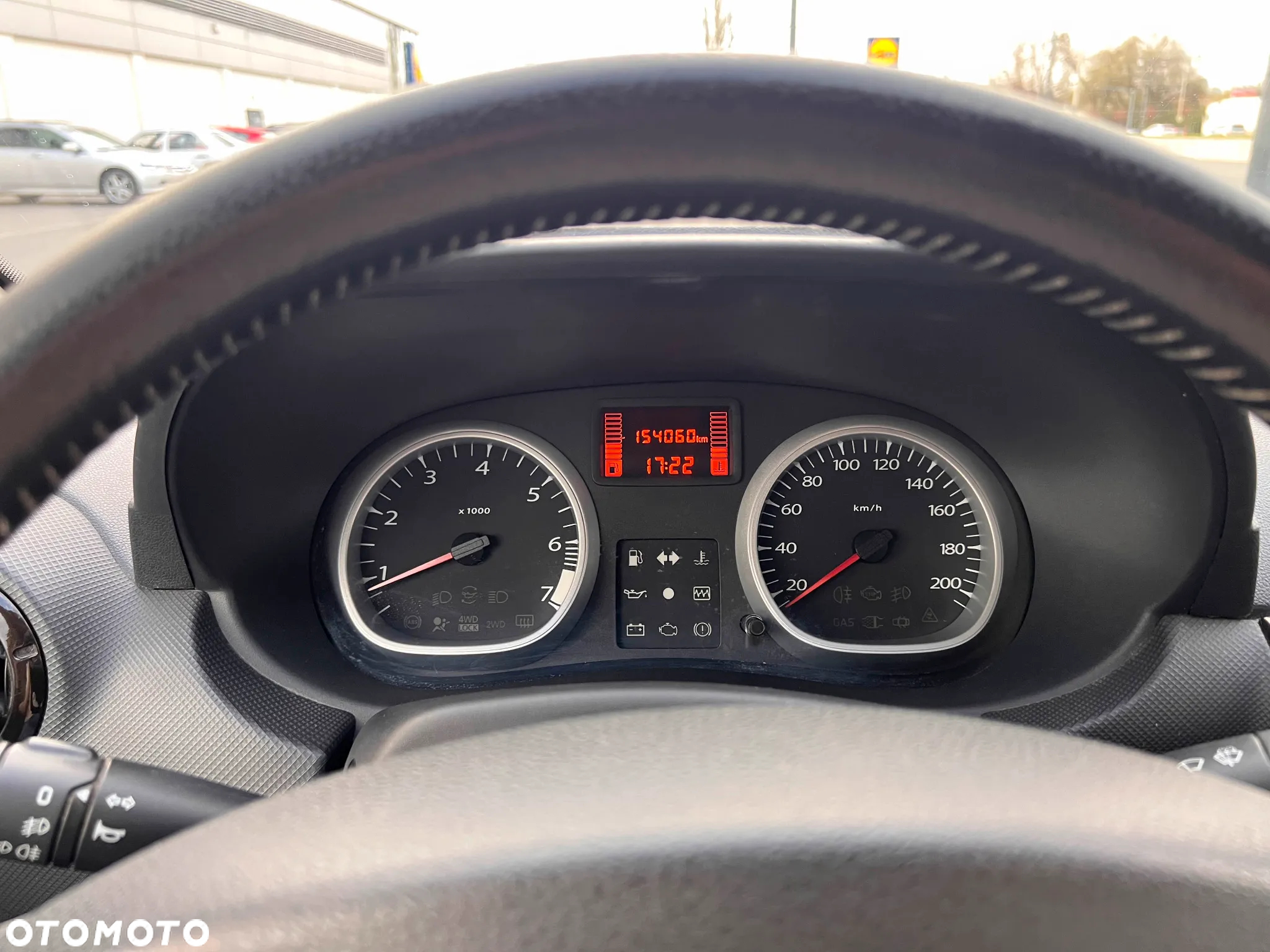 Dacia Duster 1.6 Laureate - 23