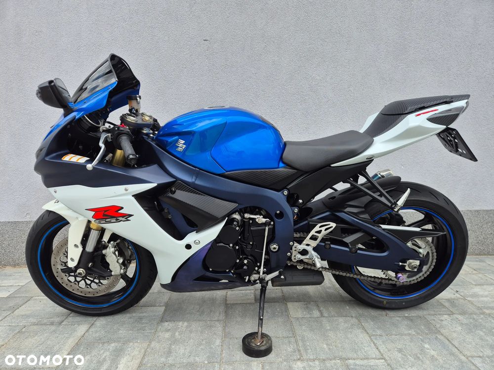 Suzuki GSX-R - 5