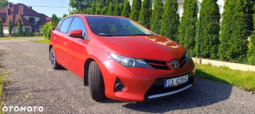 Toyota Auris 1.33 VVT-i Premium - 1