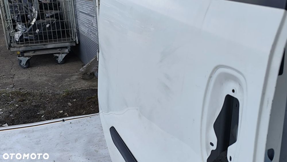 DRZWI BOCZNE PRZESUWNE PRAWE FIAT DOBLO II 2010- - 5