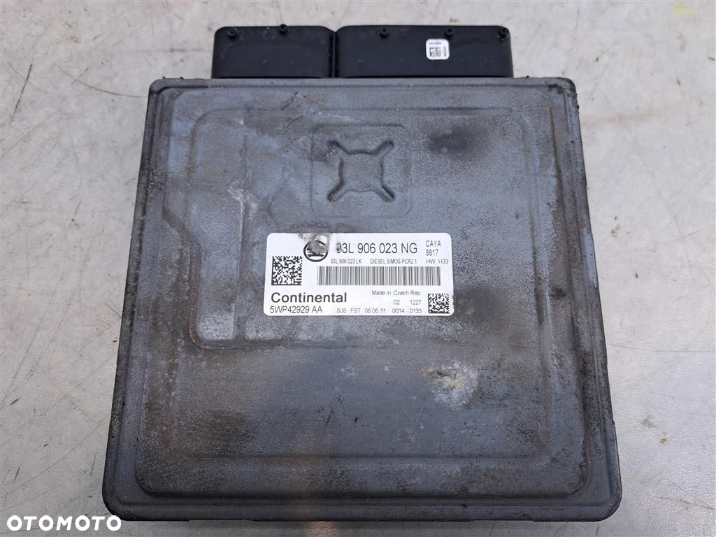 Komputer sterownik silnika Skoda Fabia II 1,6TDI 03L906023NG - 2
