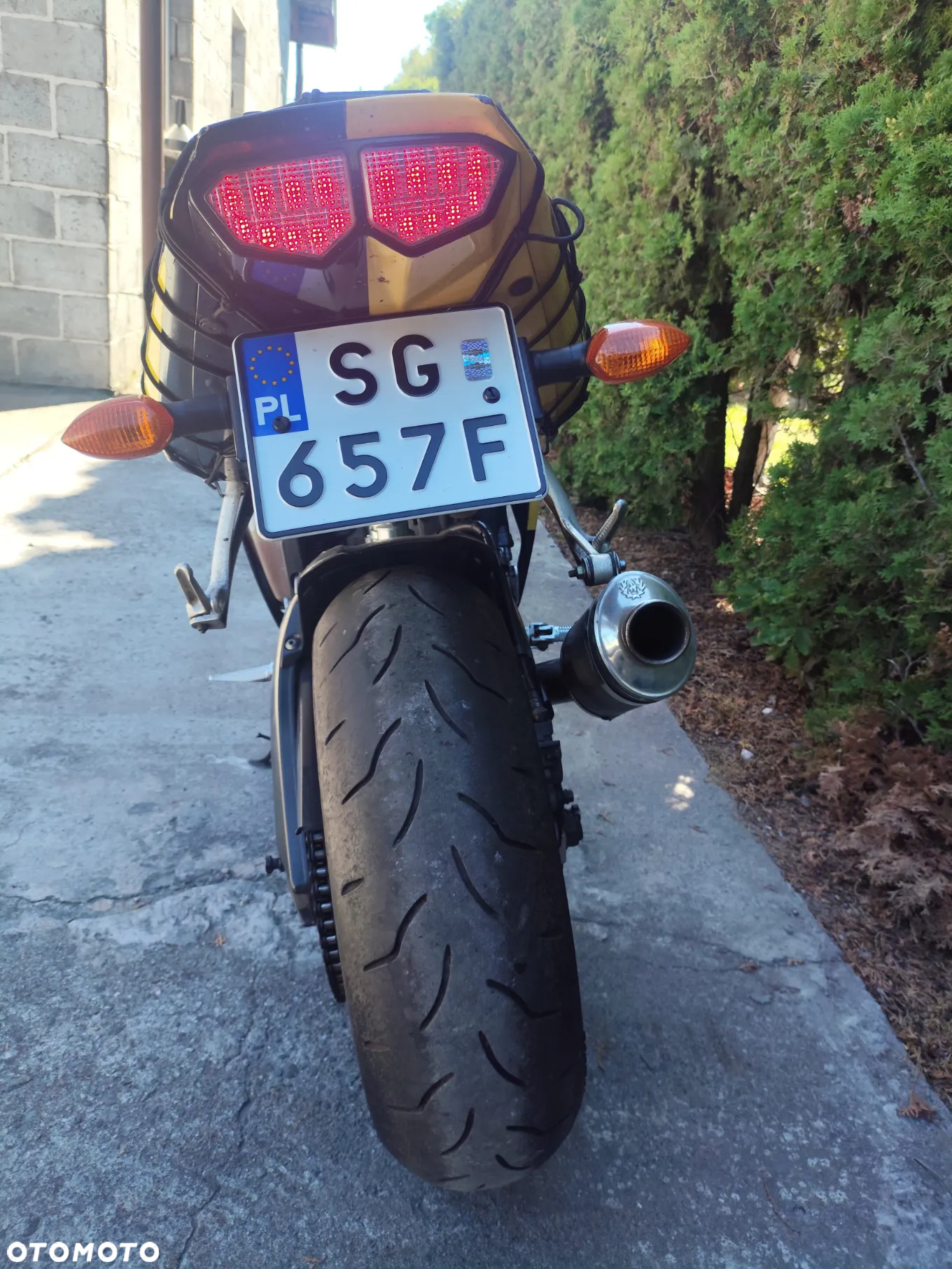 Yamaha R6 - 23