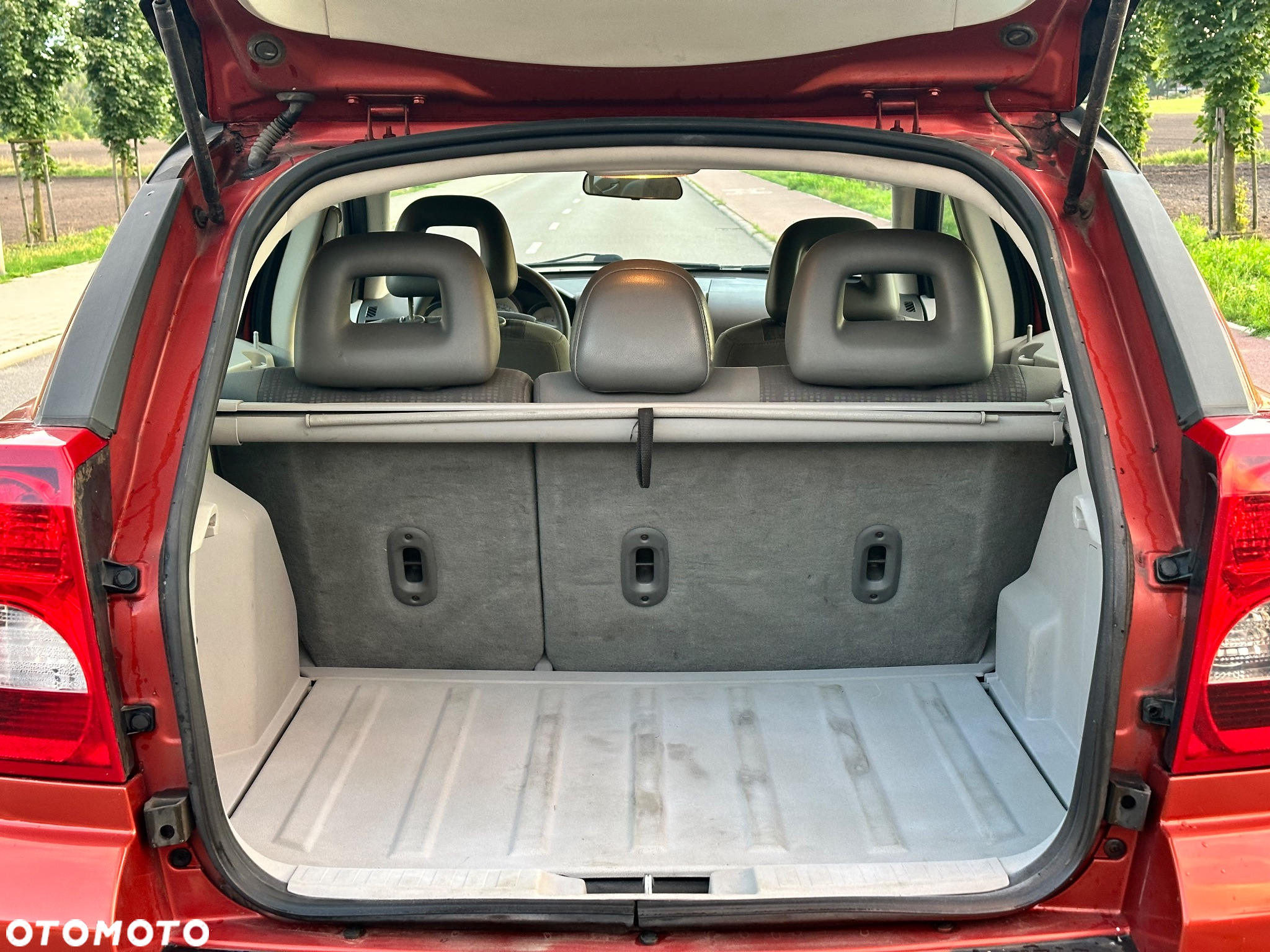 Dodge Caliber 1.8 SE - 36