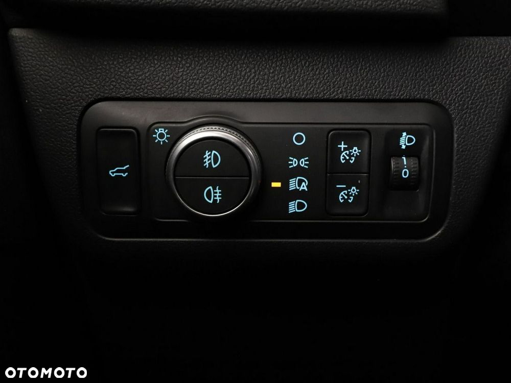 Ford Kuga 2.0 TDCi 2x4 ST-Line - 35