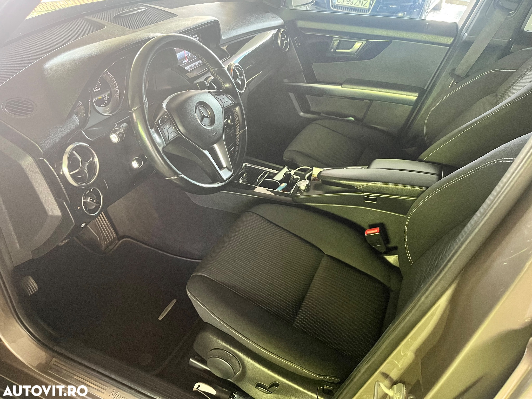 Mercedes-Benz GLK 250 CDI DPF 4Matic BlueEFFICIENCY 7G-TRONIC SPORT EDITION - 5
