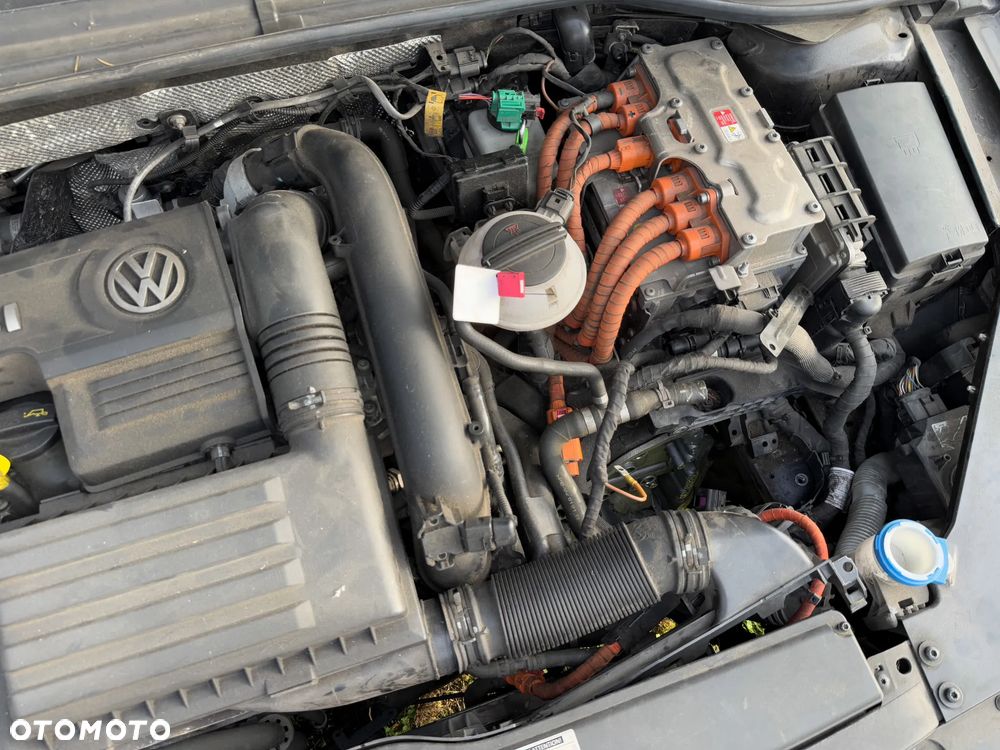 Volkswagen Passat 1.4 TSI Plug-In-Hybrid GTE - 35