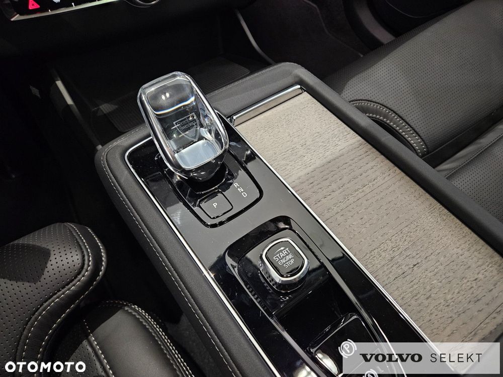 Volvo XC 90 - 37
