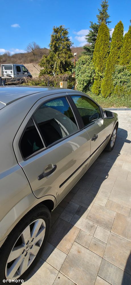 Ford Mondeo 1.8 Ambiente - 9