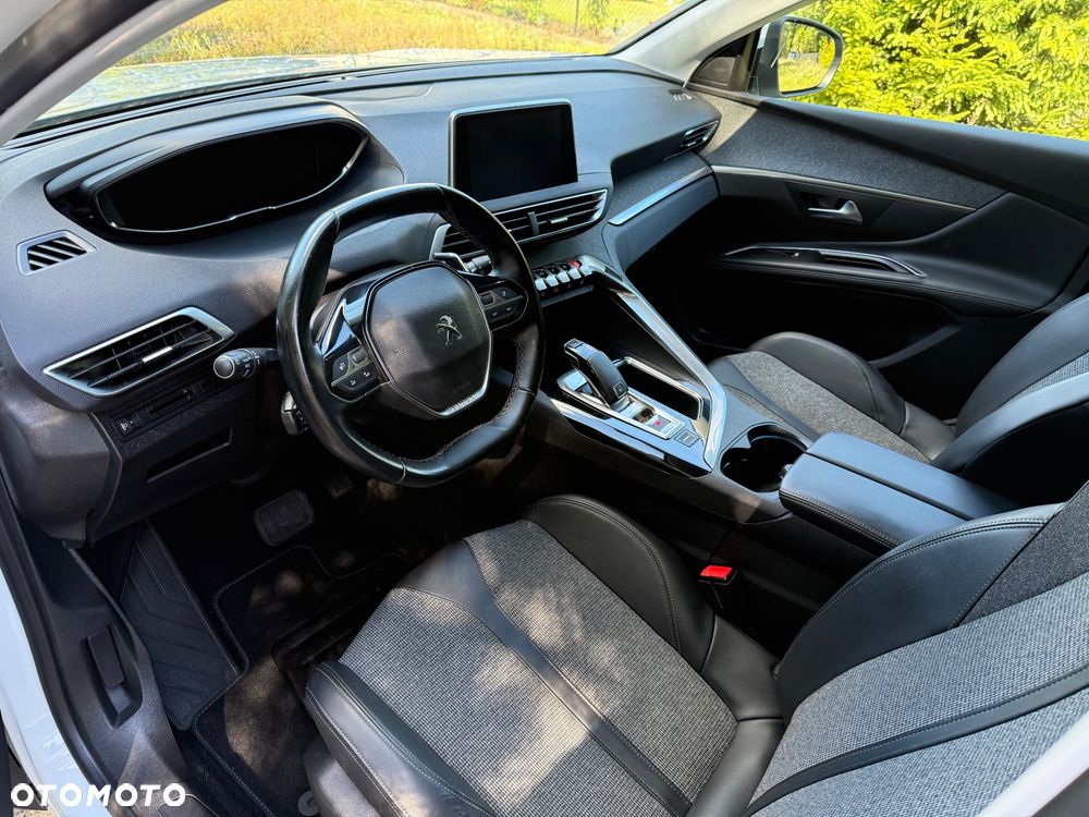Peugeot 5008 BlueHDi 130 EAT8 Allure Pack - 5