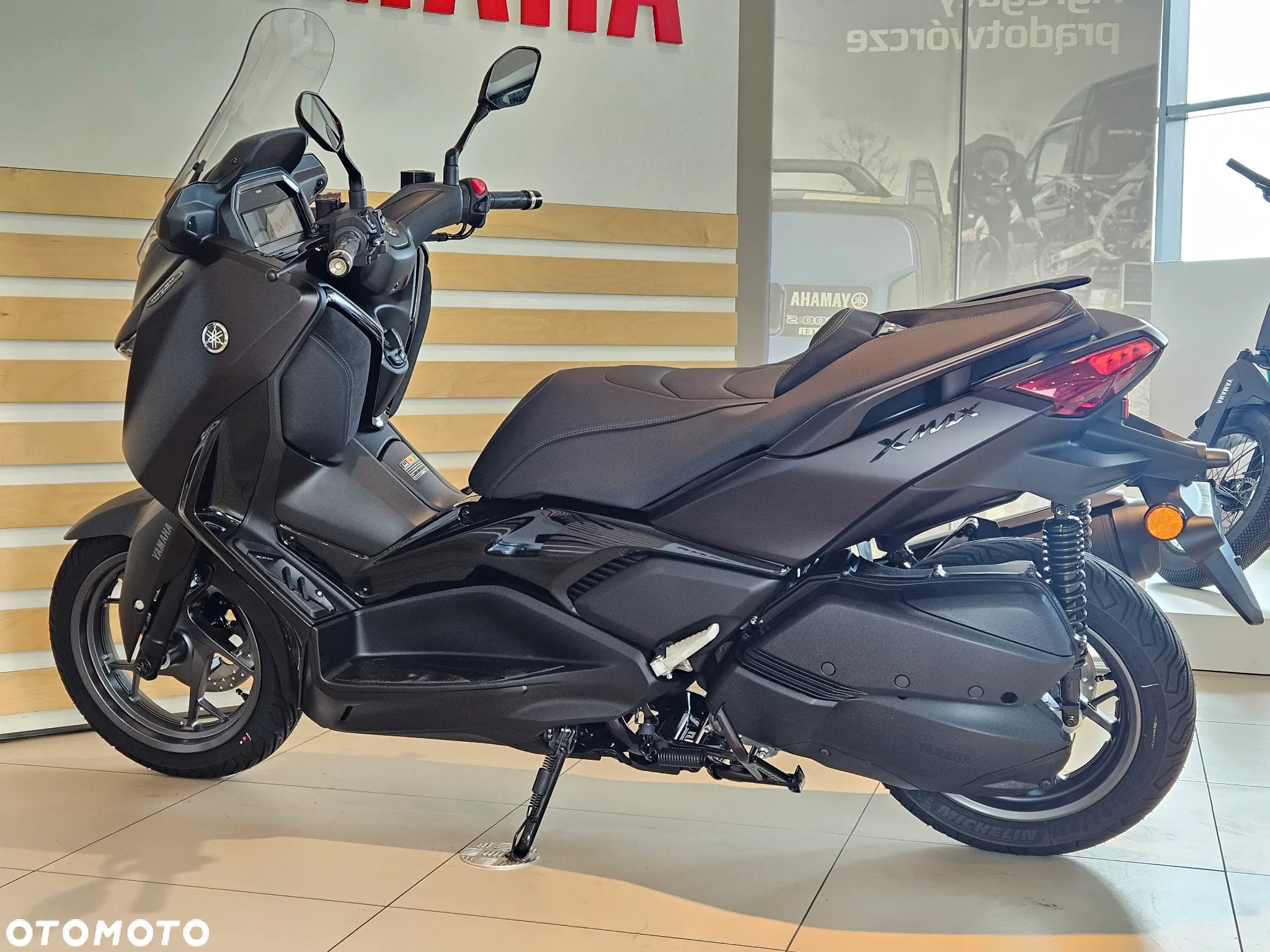 Yamaha X-max - 6