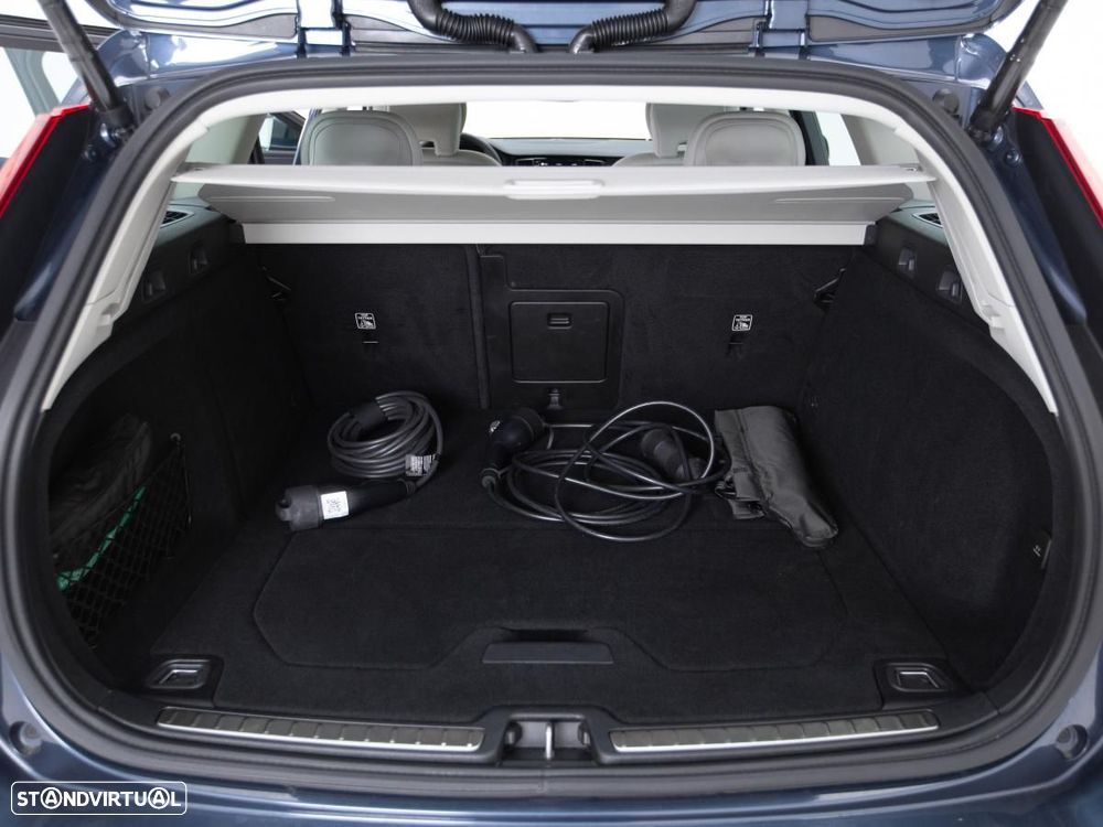 Volvo V60 2.0 T6 AWD TE Core - 13