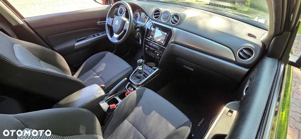 Suzuki Vitara 1.4 Boosterjet SHVS Comfort Plus 2WD - 18