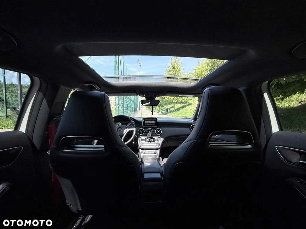 Mercedes-Benz Klasa A 220 CDI (BlueEFFICIENCY) 7G-DCT - 11