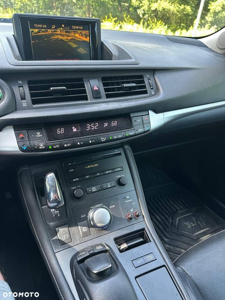 Lexus CT - 5
