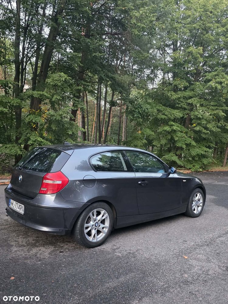 BMW Seria 1 - 2