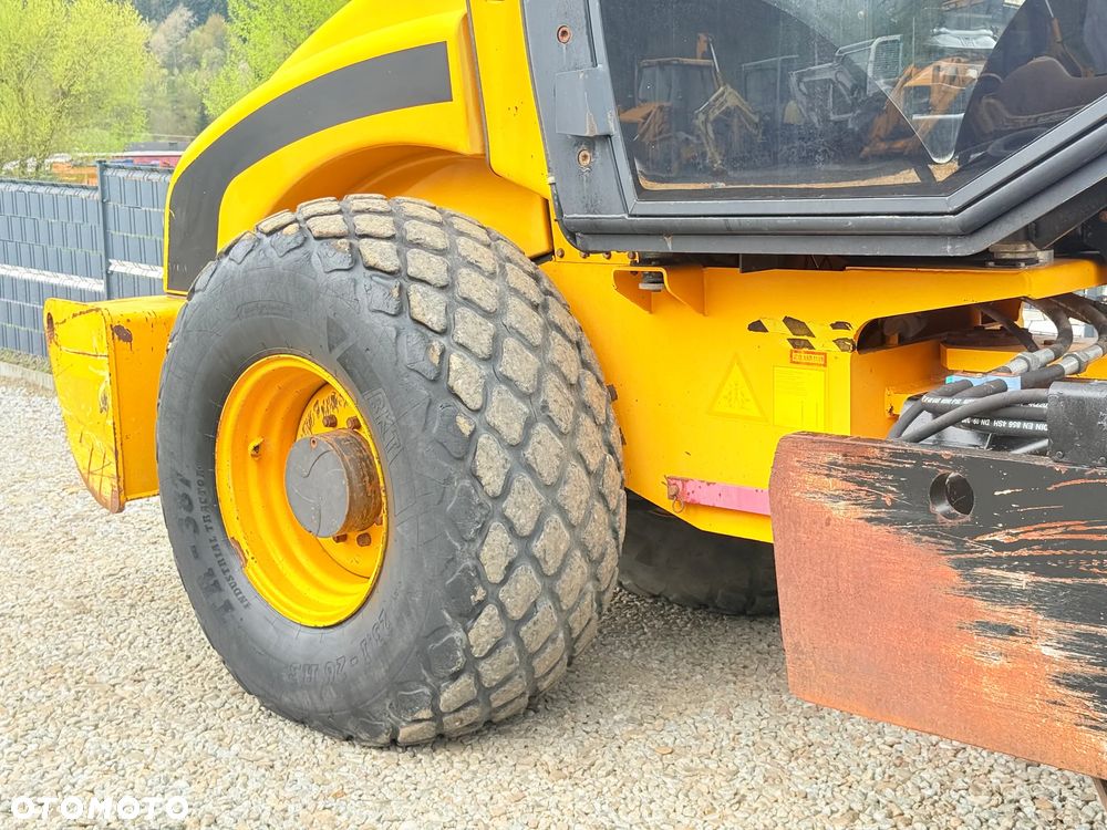 JCB * Walec Drogowy * JCB VM 115 D Vibromax * Sprowadzony * Walec Guma Stal * Płaszcz Okołkowany - 18