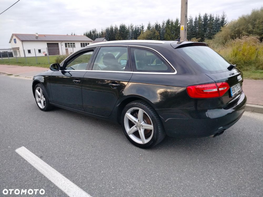 Audi A4 Avant - 10
