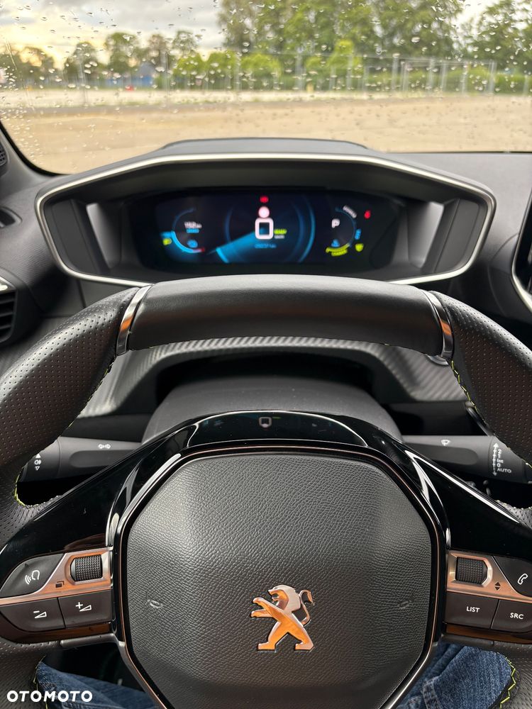 Peugeot 208 GT - 21