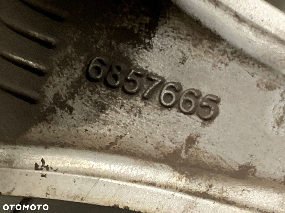 FELGI ALUMINIOWE KOMPLET 18 8J 5X120 72,1 ET 30  BMW 5 Touring (F11) 2009 - 2017 525 d 155 kW [211 - 11