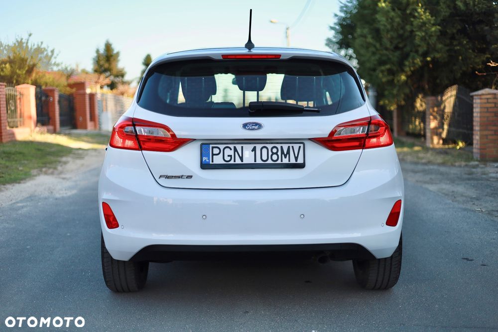 Ford Fiesta 1.0 EcoBoost S&S TREND - 5