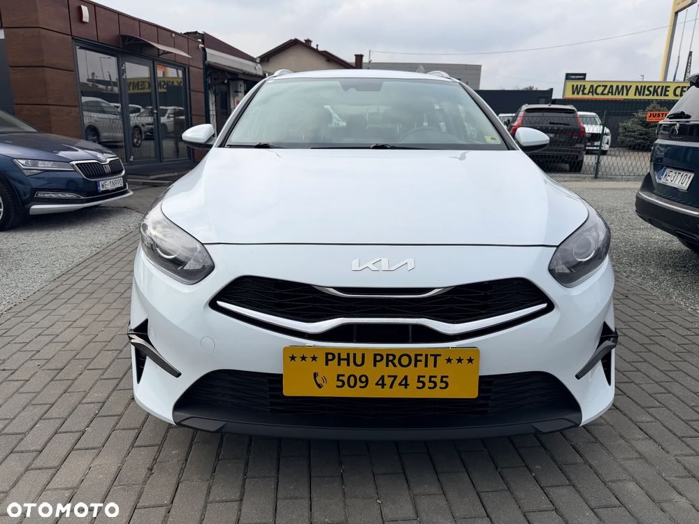Kia Ceed 1.5 T-GDI M - 3