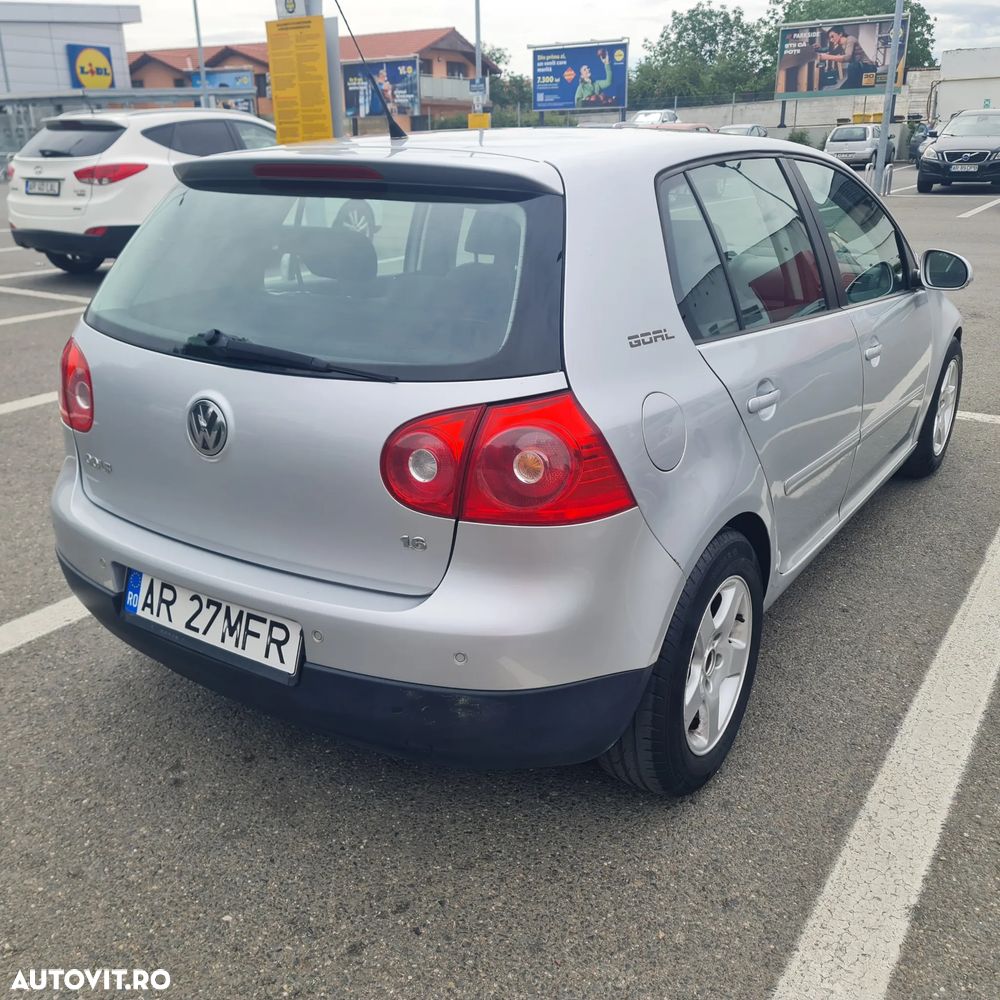 Volkswagen Golf 1.6 Goal - 13