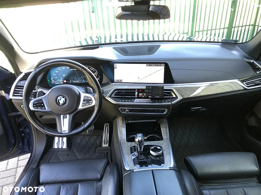 BMW X5 M M50d - 13