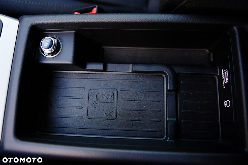 Audi A4 Limousine - 23