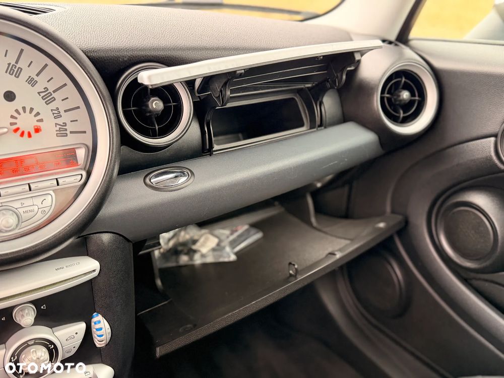 MINI ONE Standard - 20