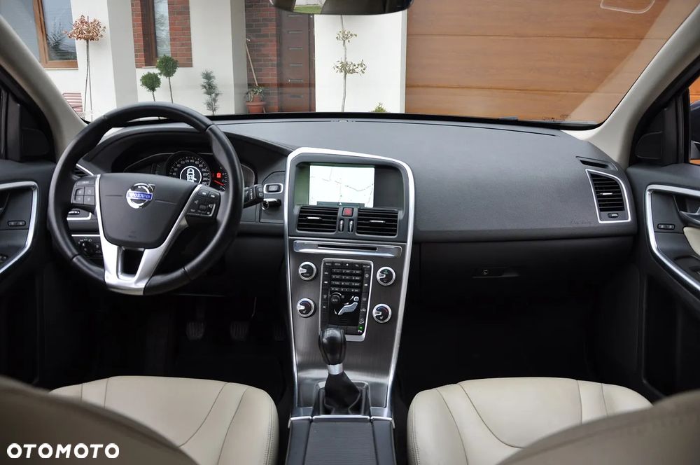 Volvo XC 60 - 23