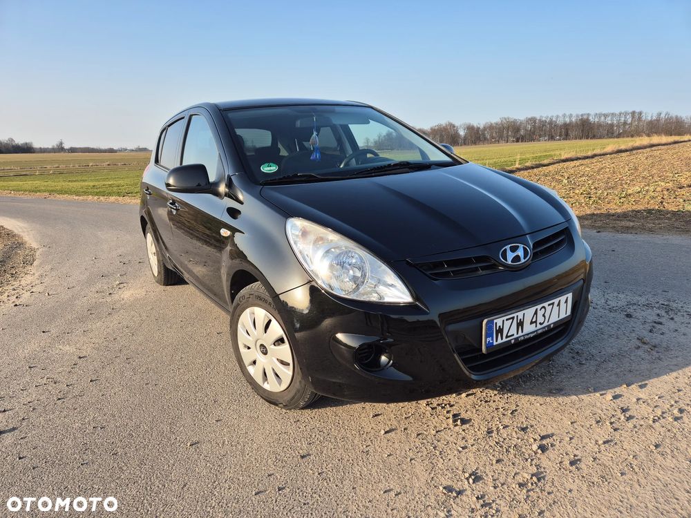 Hyundai i20 1.2 UEFA EURO 2012 Edition - 1