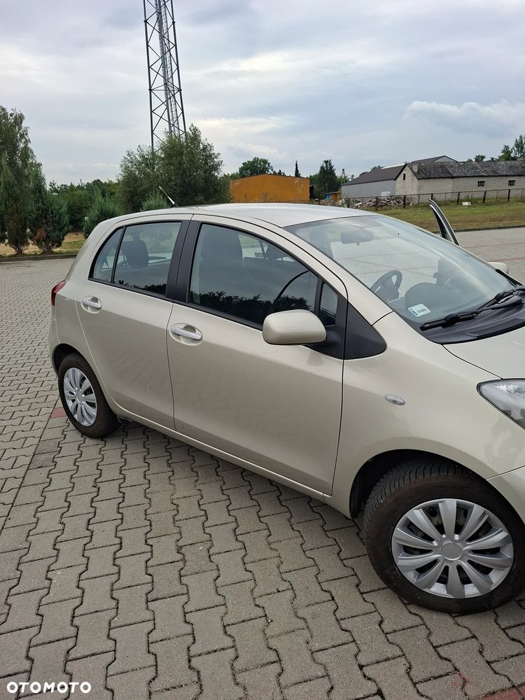 Toyota Yaris 1.33 Active - 3
