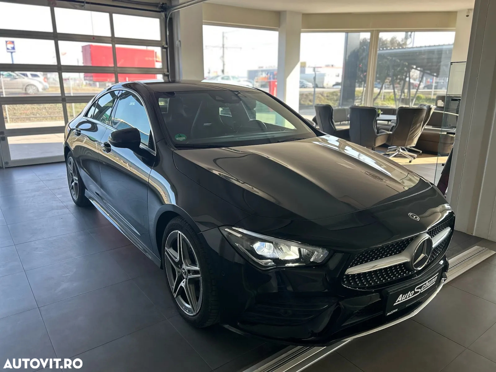 Mercedes-Benz CLA 200 7G-DCT AMG Line - 4